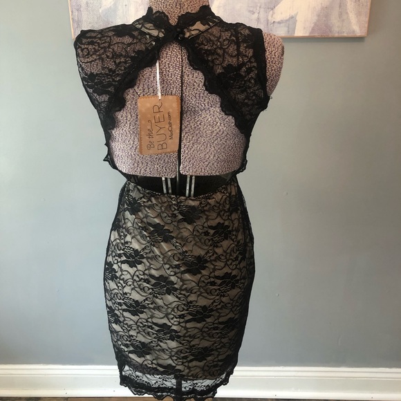 Coco Love black lace dress medium. - Picture 3 of 3